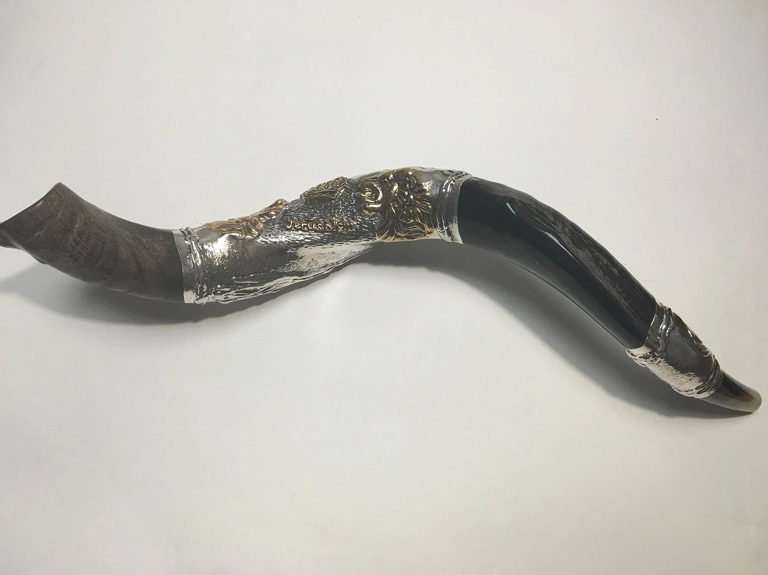 Chofar Yemenit Kudu-Horn Schofar Löwe von Judah, versilbert, 61 cm