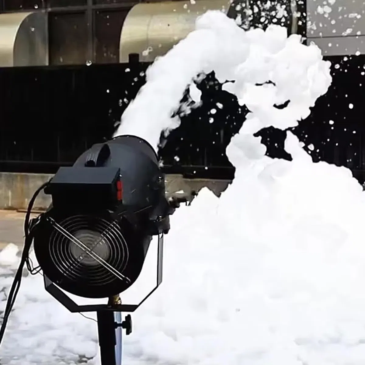 Professionelle Schaummaschine mit 1000W Leistung, 30m³/min Schaumproduktion, 6-8M Abstand für Bühnenpartys, Hochzeiten und Barveranstaltungen
